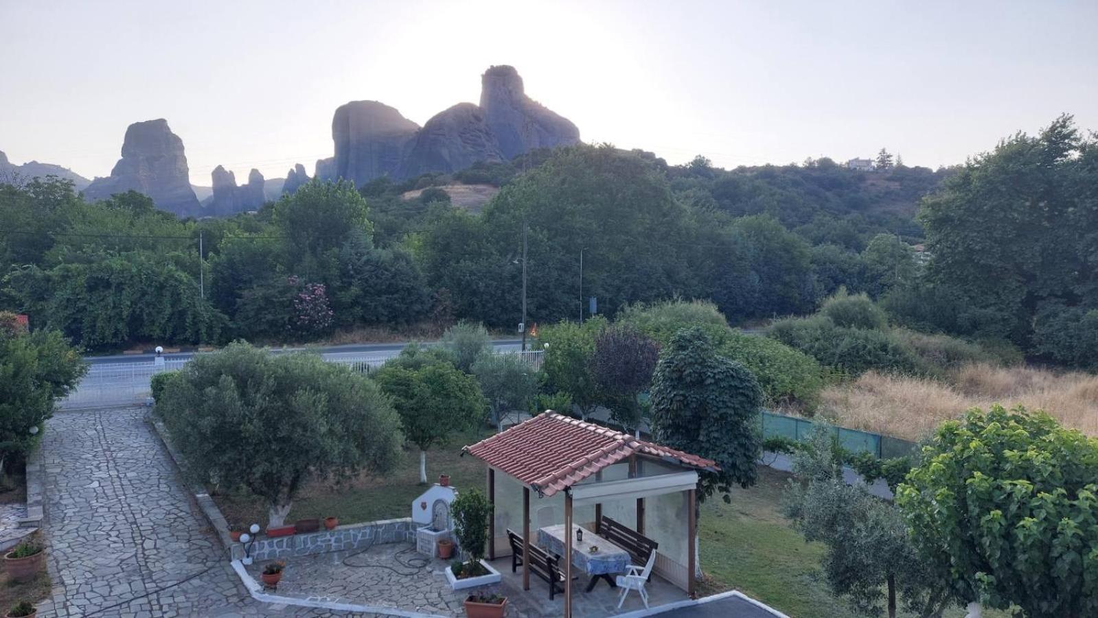 Pomegranate Tree House - Meteora Guest House Kalambaka Exterior foto